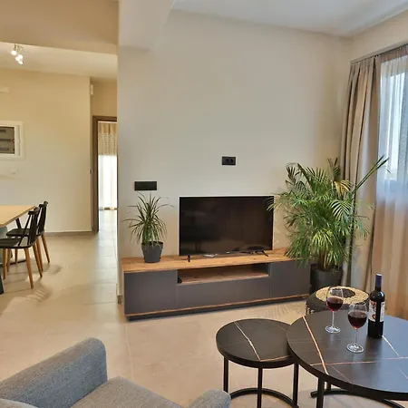 Bliss Sunrise Penthouse * Asgourou